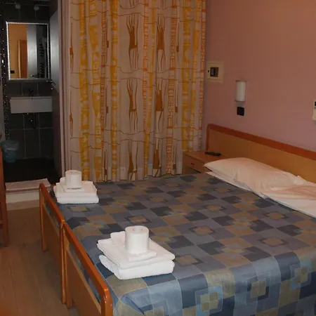 Oblio Hotel 2*