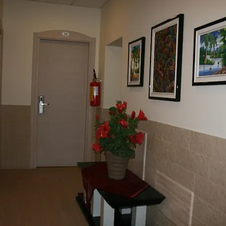 Hotel Oblio 2*
