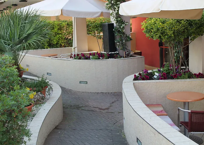 Oblio מלון רימיני